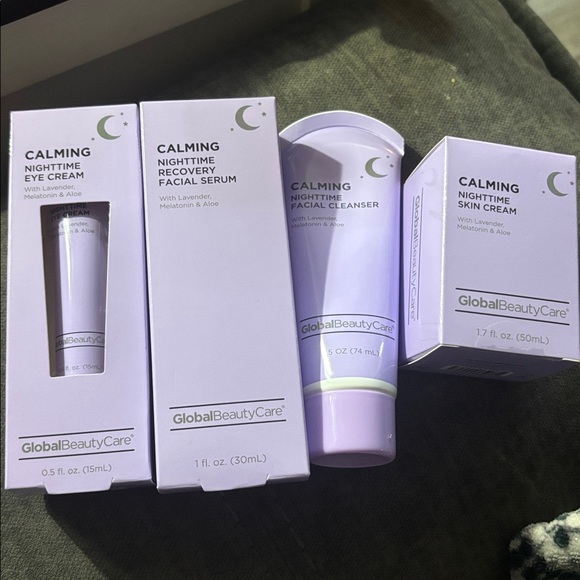 Global beauty care Other - Calming Nighttime Eye Cream - Lavender